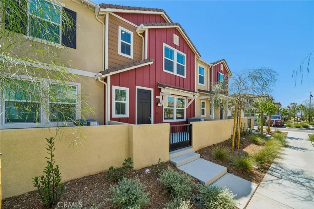 4271 E Carmel Privado Street Ontario, CA 91761