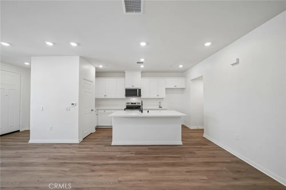 4271 E Carmel Privado Street Ontario, CA 91761