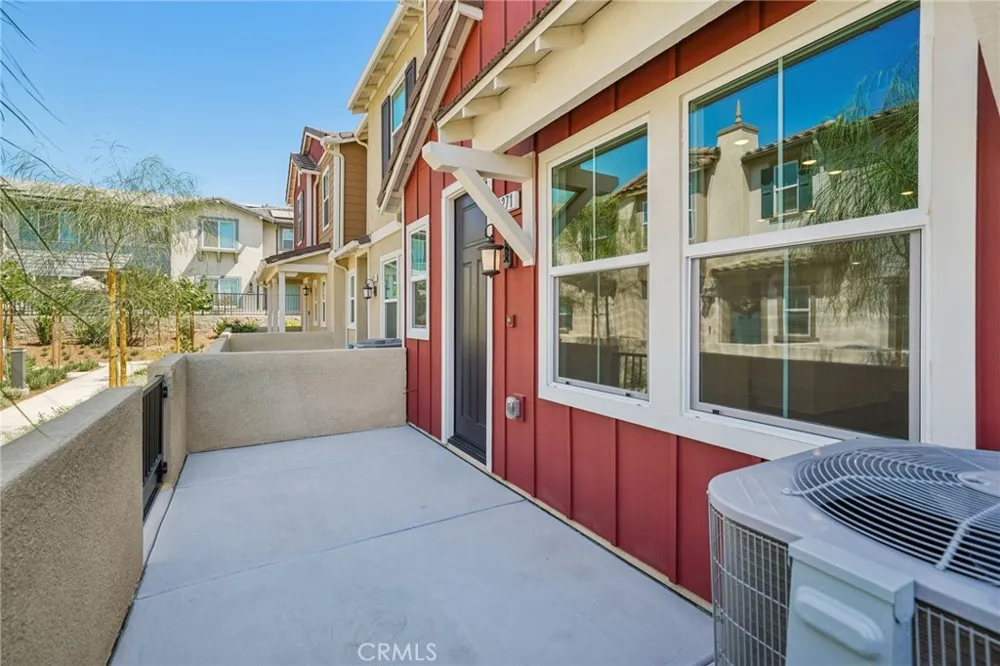 4271 E Carmel Privado Street Ontario, CA 91761