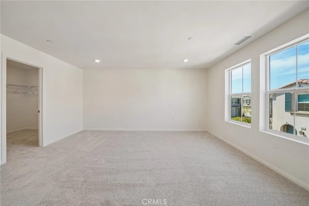 4271 E Carmel Privado Street Ontario, CA 91761