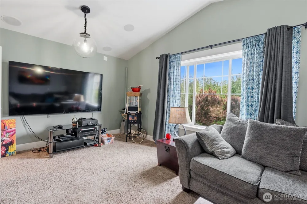 13732 3rd Street SE Snohomish, WA 98290