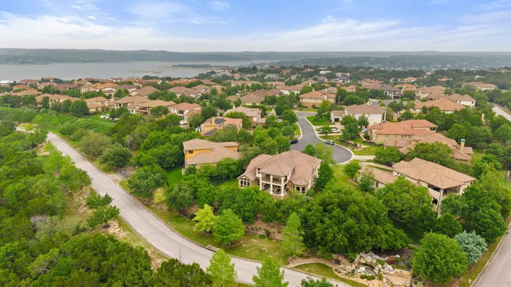108 Aruba Court Austin, TX 78734