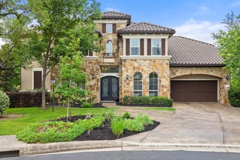 108 Aruba Court