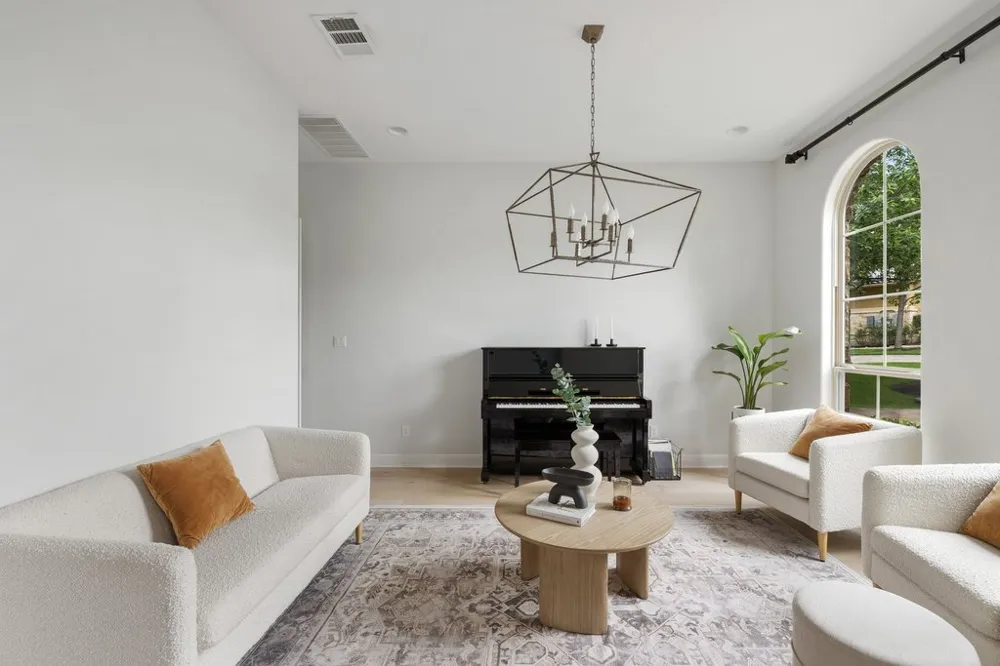 108 Aruba Court Austin, TX 78734