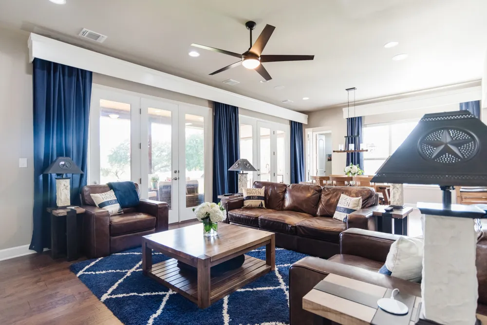 448 Seawind Lakeway, TX 78734