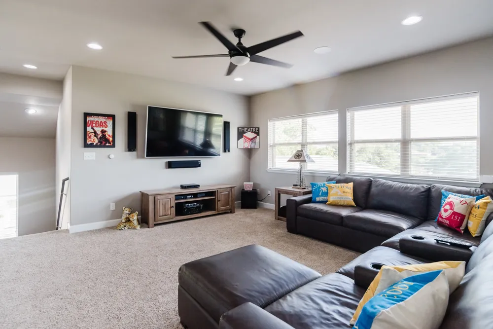 448 Seawind Lakeway, TX 78734