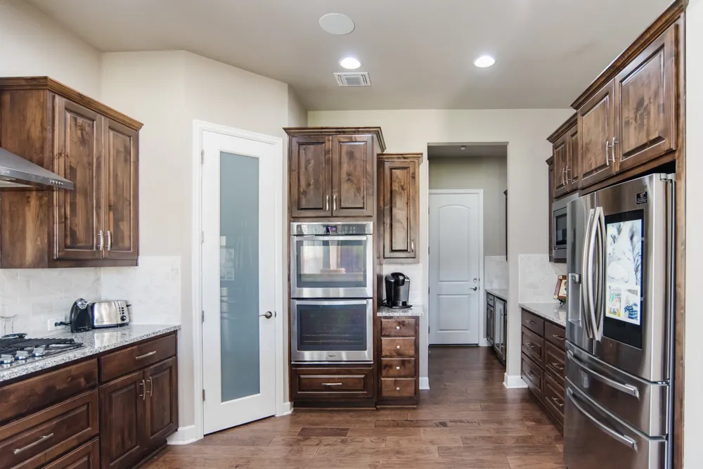 448 Seawind Lakeway, TX 78734