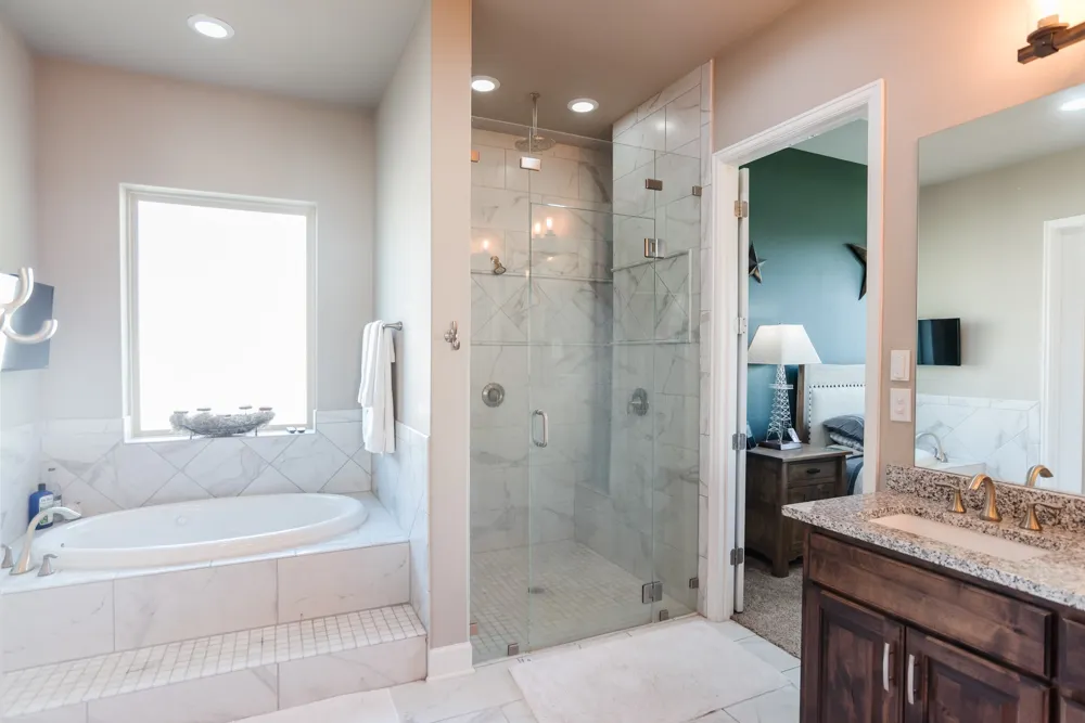 448 Seawind Lakeway, TX 78734