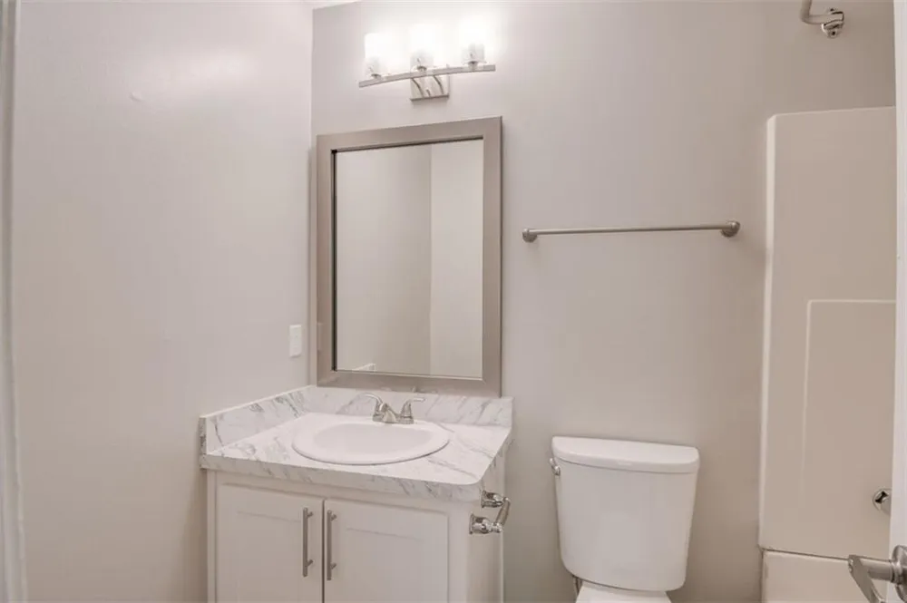 1000 Lake Ridge Parkways #1613 Riverdale, GA 30296