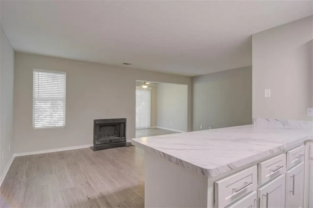 1000 Lake Ridge Parkways #1613 Riverdale, GA 30296