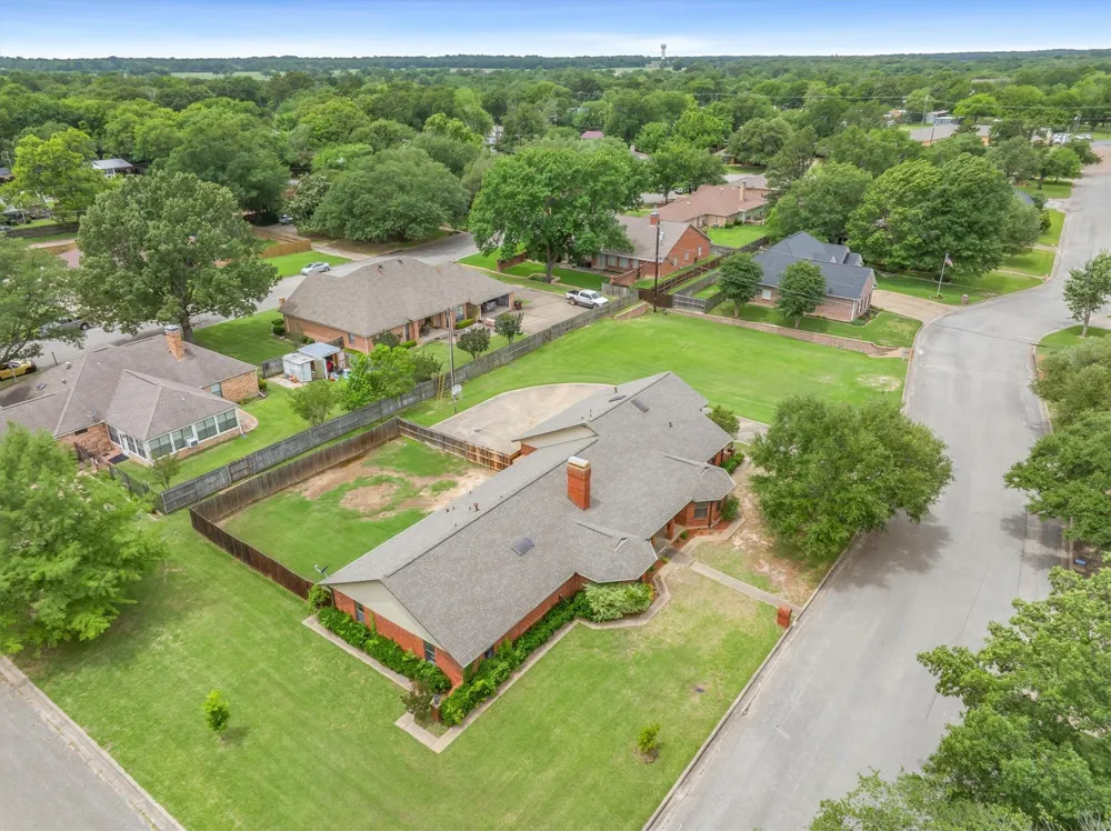 163 Granada Square Canton, TX 75103