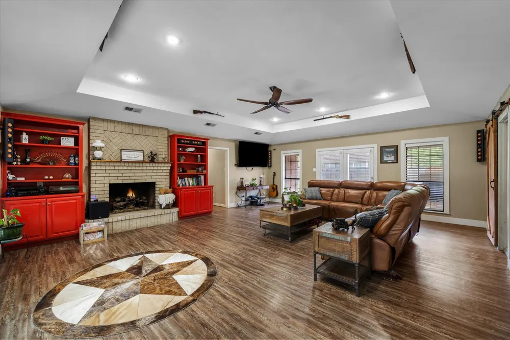 163 Granada Square Canton, TX 75103