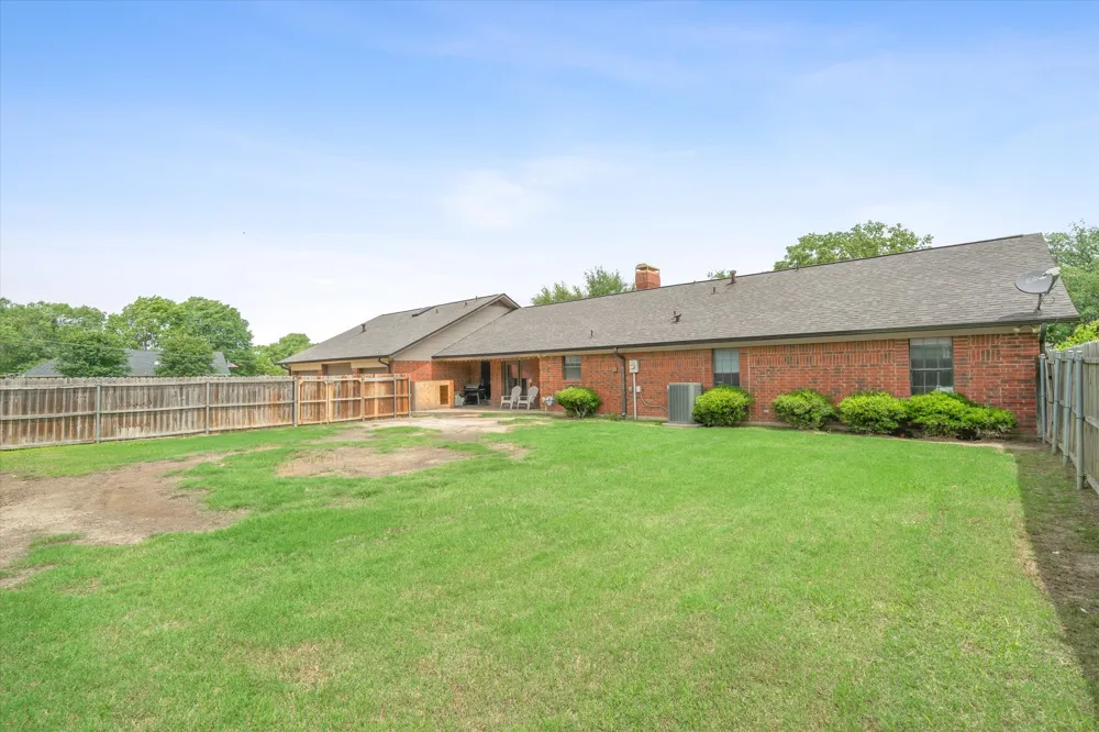 163 Granada Square Canton, TX 75103