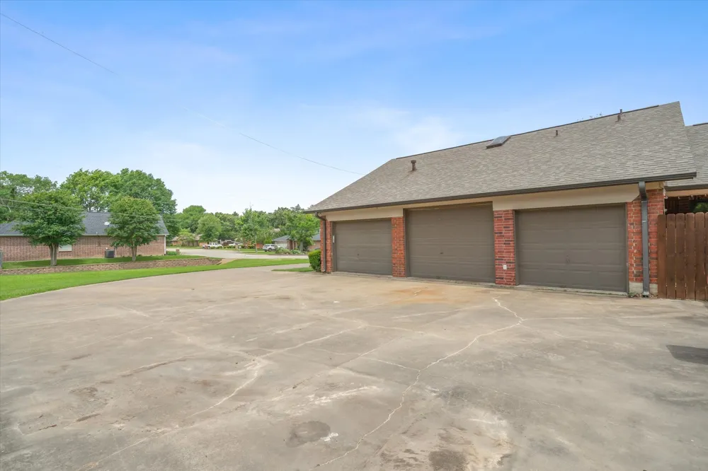 163 Granada Square Canton, TX 75103