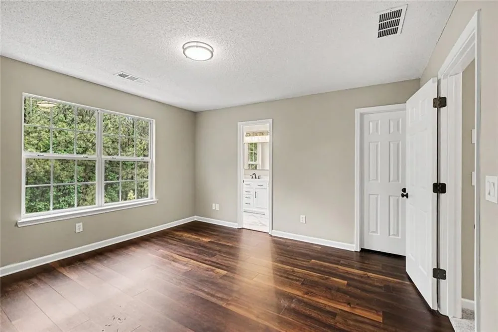 402 Heritage Park Trace NW #21 Kennesaw, GA 30144