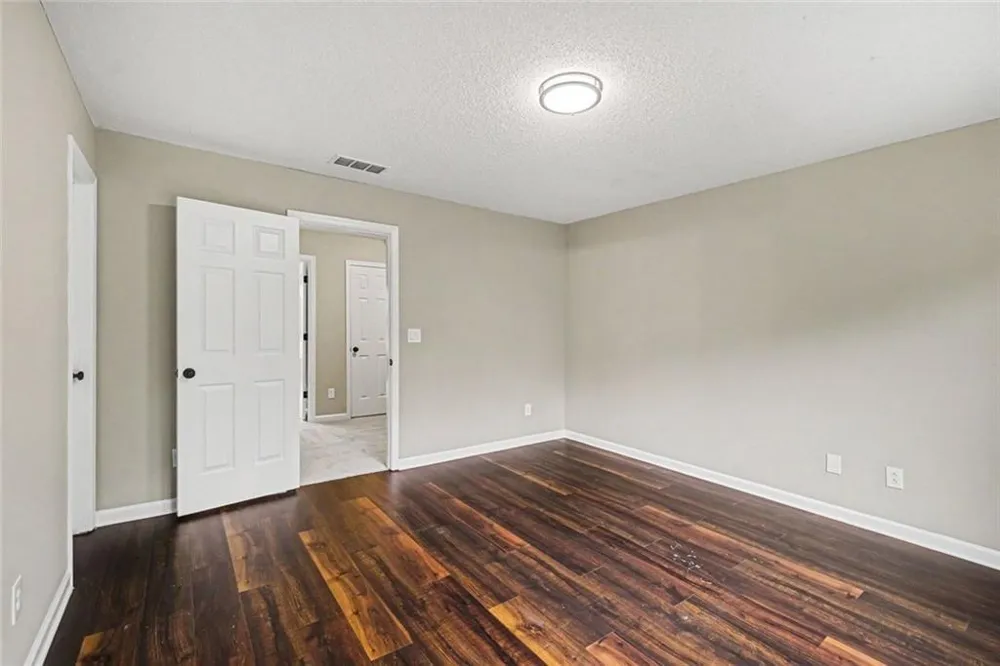 402 Heritage Park Trace NW #21 Kennesaw, GA 30144