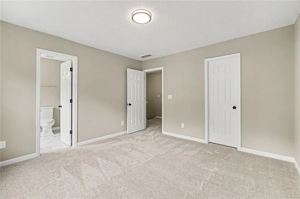 402 Heritage Park Trace NW #21 Kennesaw, GA 30144