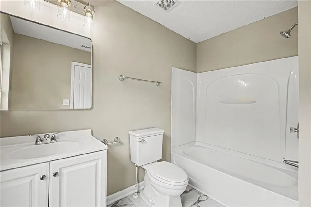 402 Heritage Park Trace NW #21 Kennesaw, GA 30144