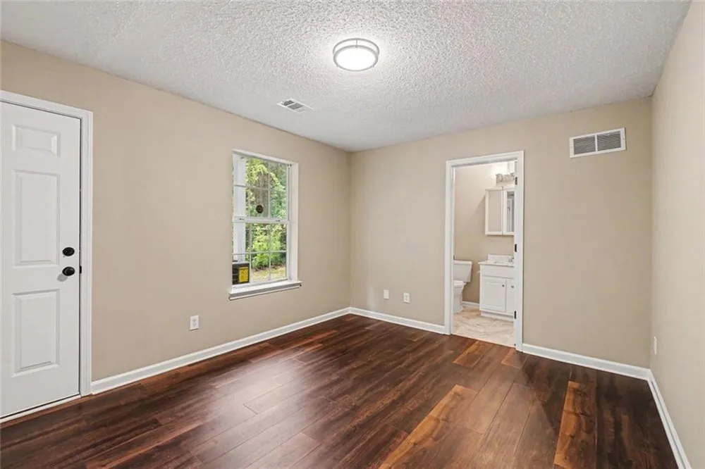 402 Heritage Park Trace NW #21 Kennesaw, GA 30144