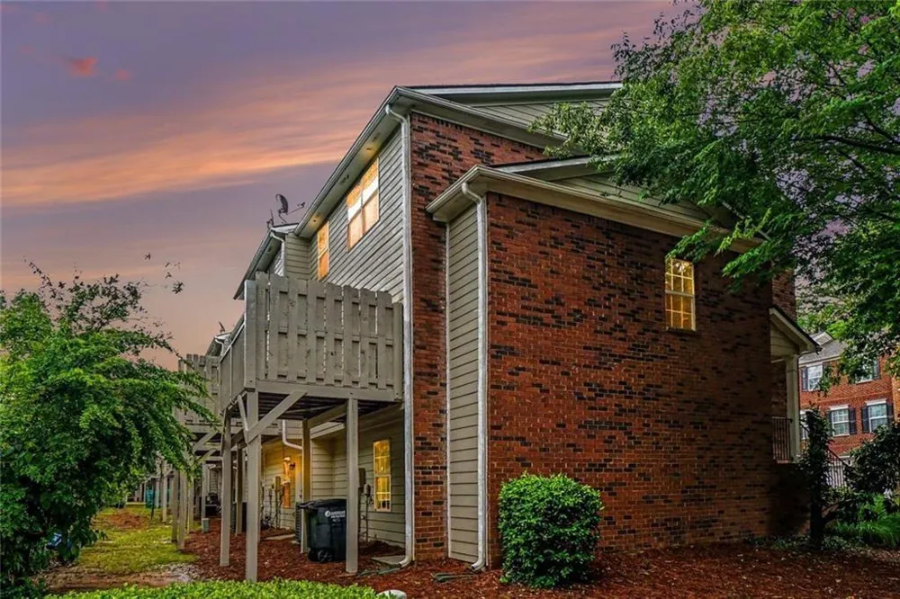 402 Heritage Park Trace NW #21 Kennesaw, GA 30144