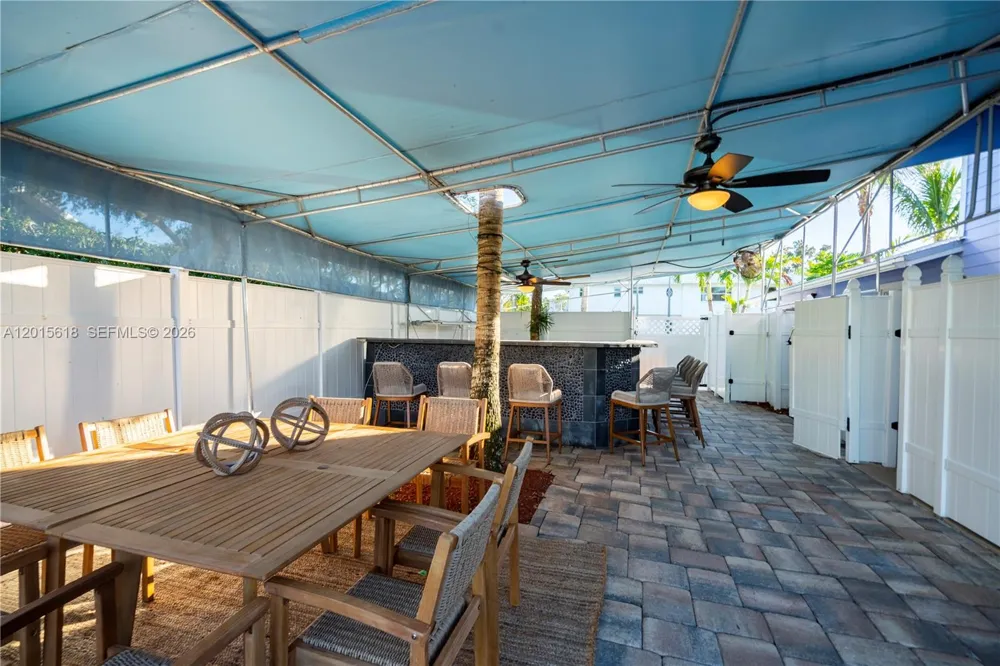 474 Peninsula Dr Fort Pierce, FL 34946