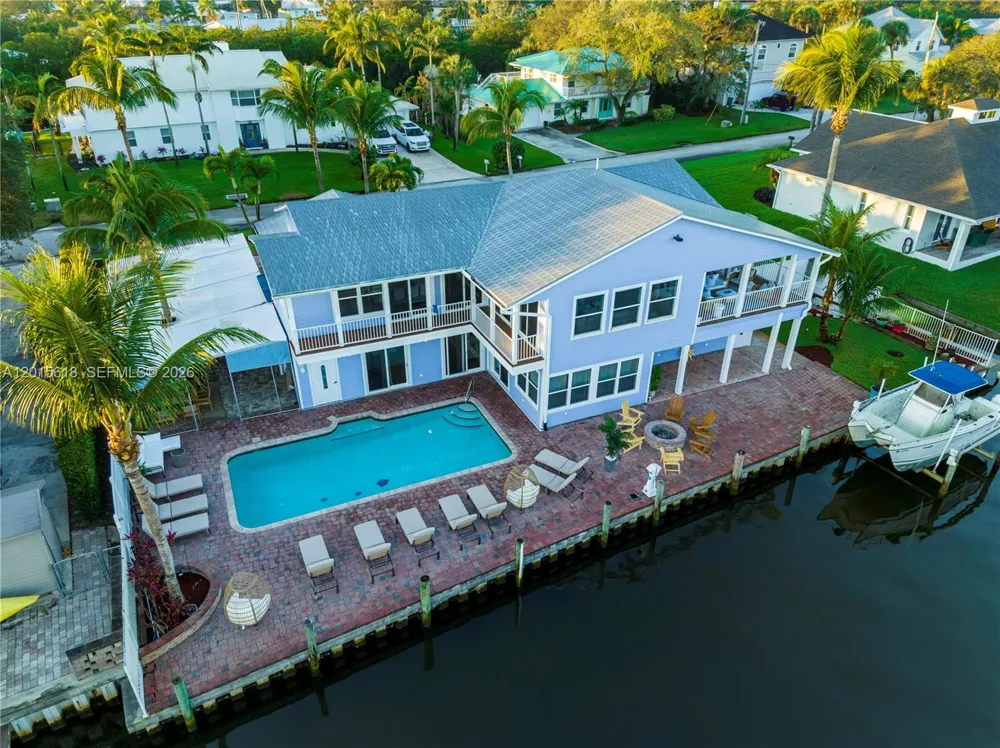 474 Peninsula Dr Fort Pierce, FL 34946