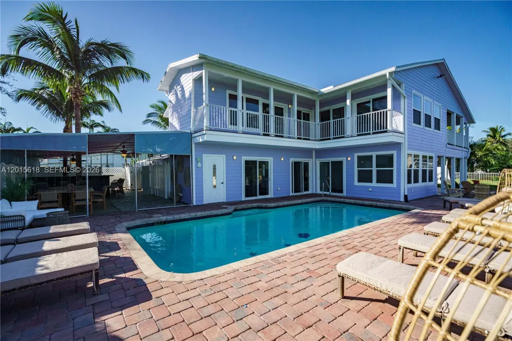 474 Peninsula Dr Fort Pierce, FL 34946