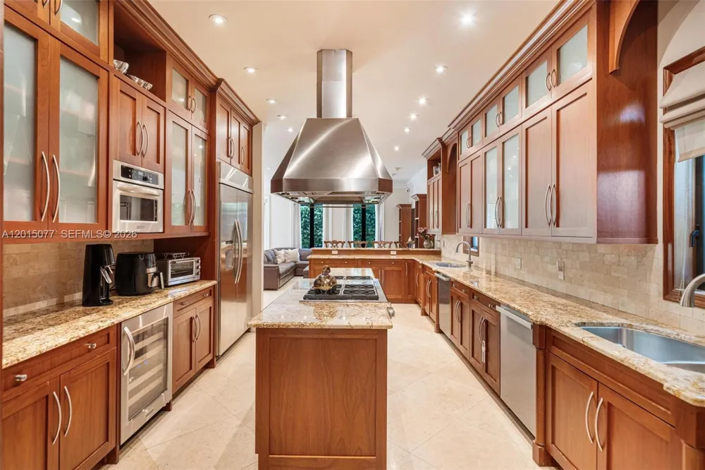1251 99th St Bay Harbor Islands, FL 33154