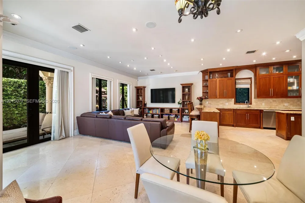 1251 99th St Bay Harbor Islands, FL 33154