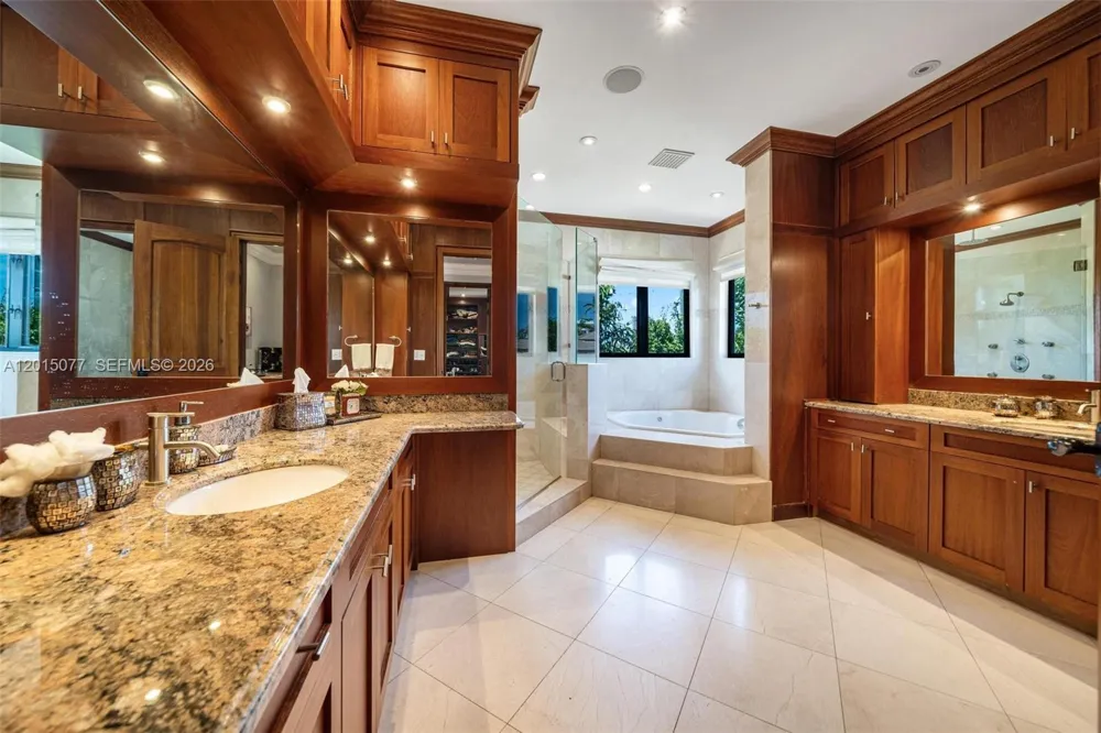 1251 99th St Bay Harbor Islands, FL 33154