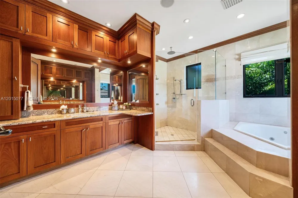 1251 99th St Bay Harbor Islands, FL 33154