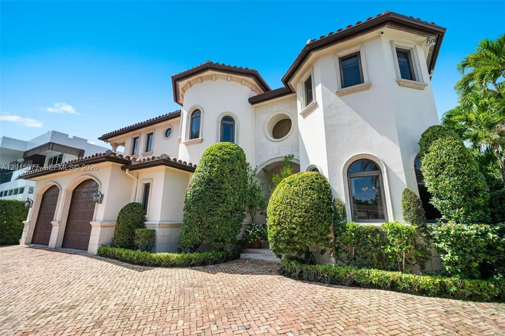 1251 99th St Bay Harbor Islands, FL 33154