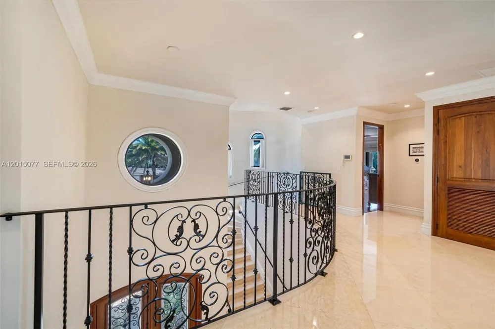 1251 99th St Bay Harbor Islands, FL 33154