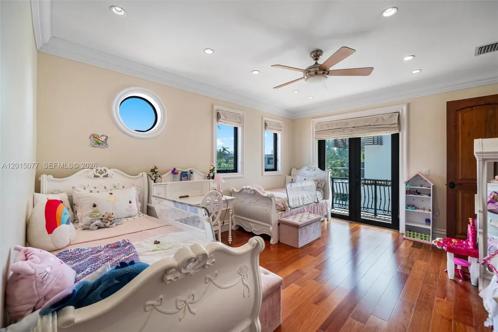 1251 99th St Bay Harbor Islands, FL 33154