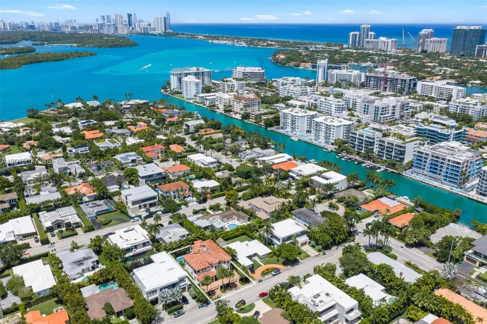 1251 99th St Bay Harbor Islands, FL 33154