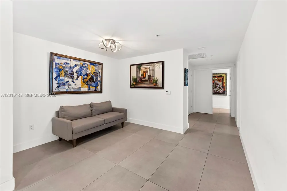 17111 Biscayne Blvd #606 North Miami Beach, FL 33160