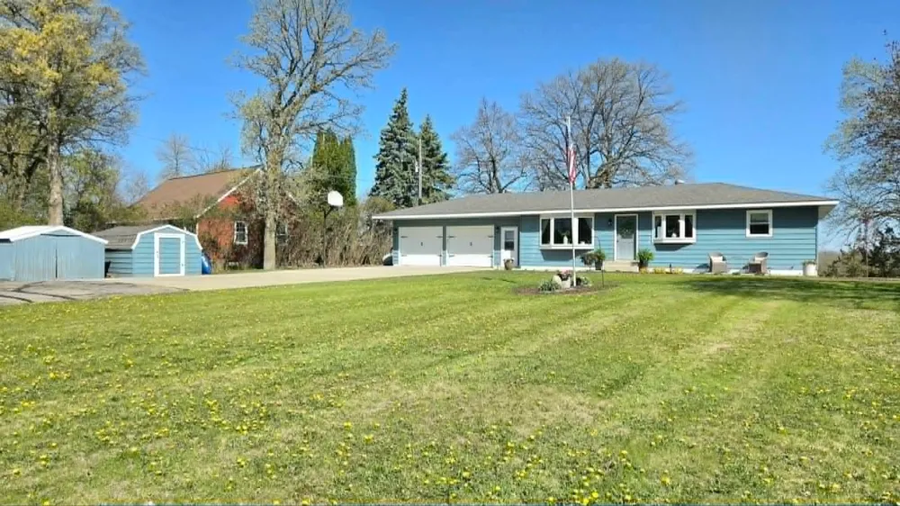 16758 County Road 49 Cold Spring, MN 56320