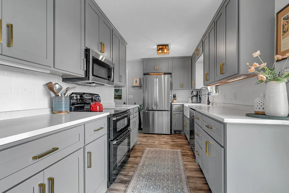 16758 County Road 49 Cold Spring, MN 56320