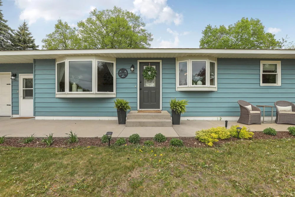 16758 County Road 49 Cold Spring, MN 56320