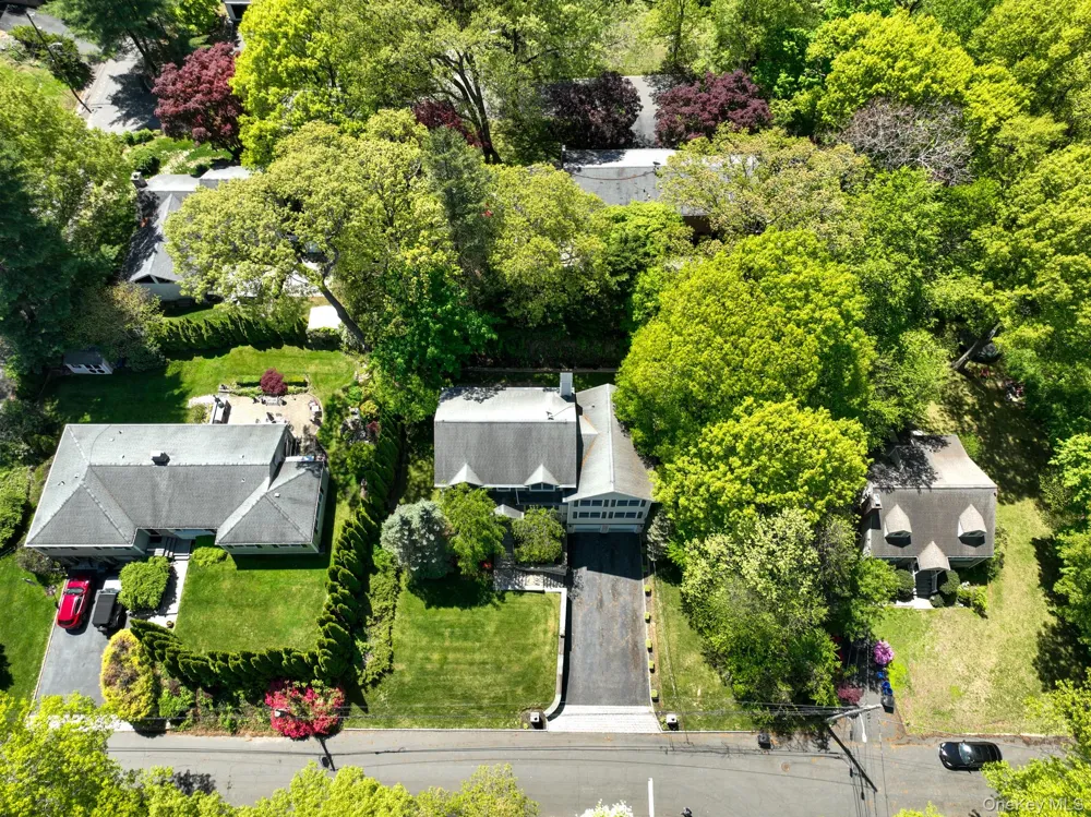 34 Glenwood Road Harrison, NY 10528