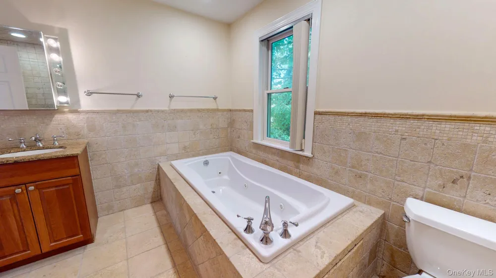 34 Glenwood Road Harrison, NY 10528