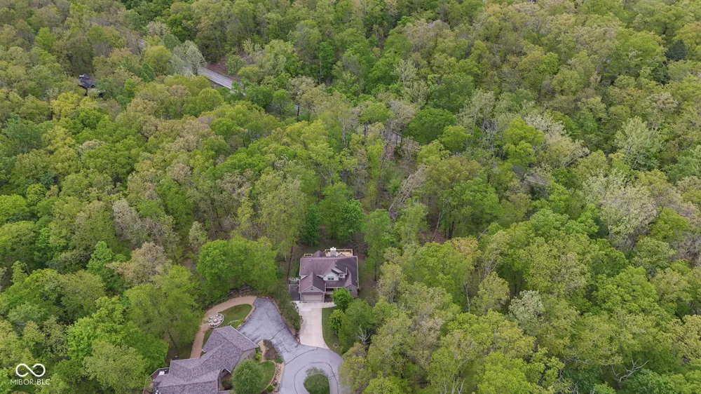 151 Hilltop Lane Nashville, IN 47448
