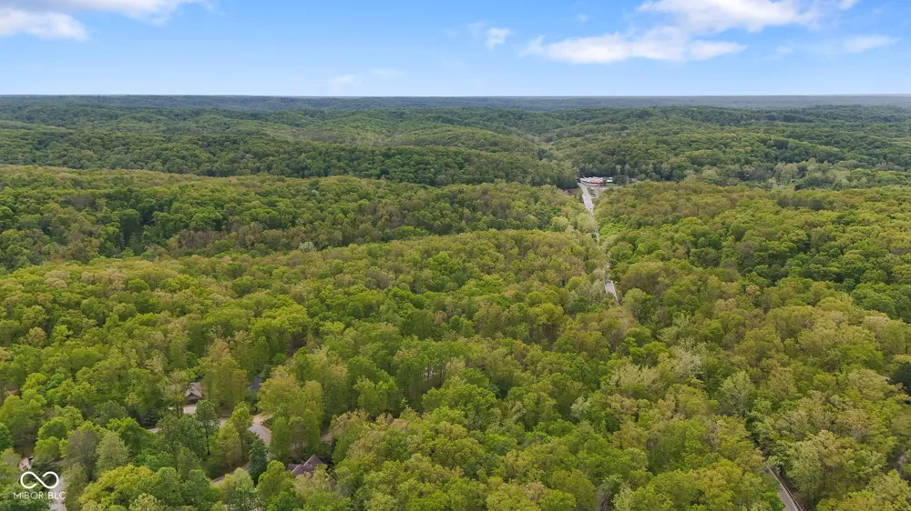 151 Hilltop Lane Nashville, IN 47448