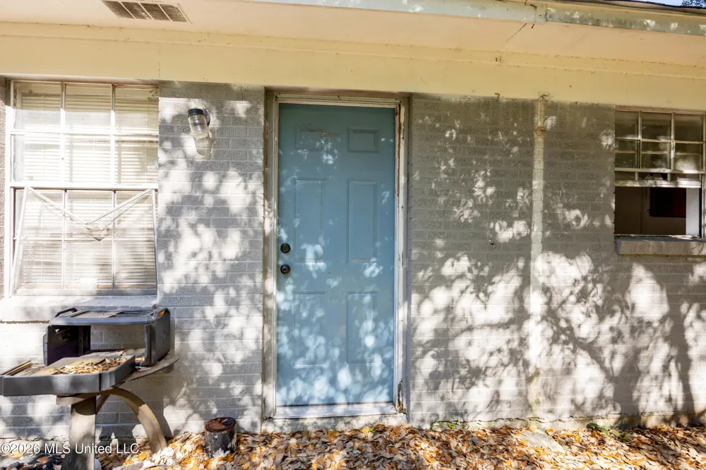 5612 Rose Drive Moss Point, MS 39563