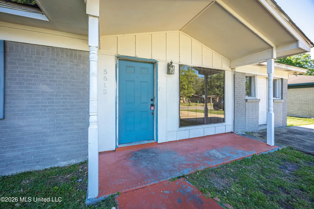5612 Rose Drive Moss Point, MS 39563