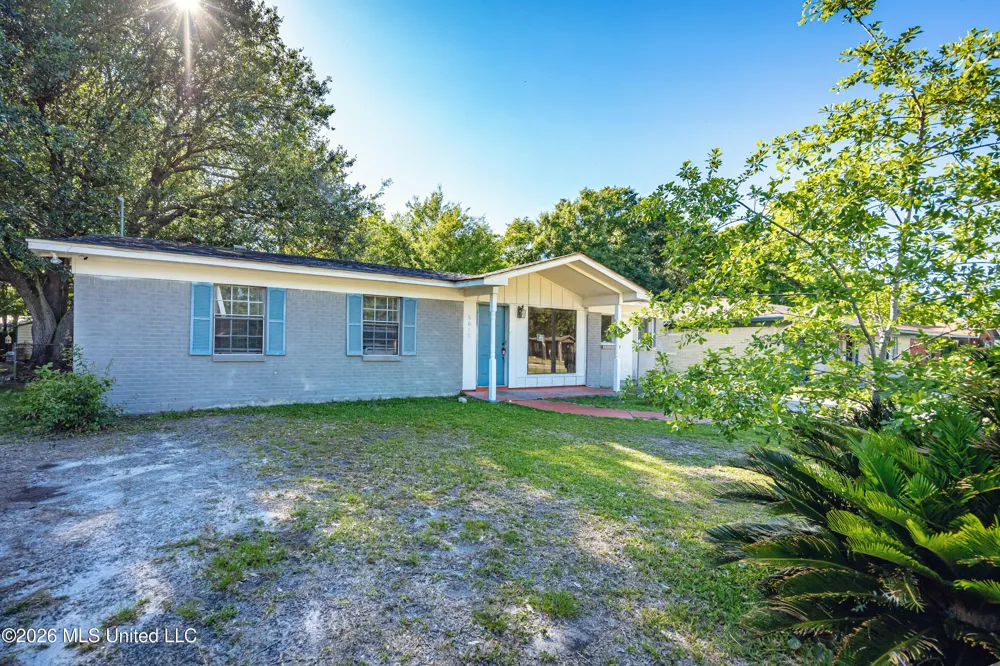5612 Rose Drive Moss Point, MS 39563