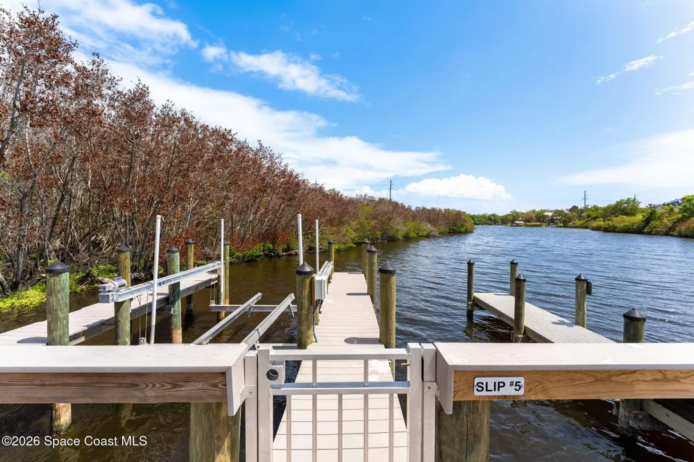 1435 Windchime Lane Melbourne, FL 32935