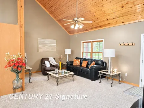 3175 Coolidge Road