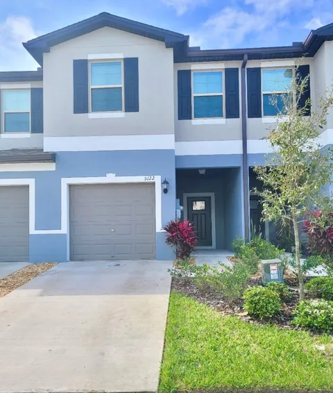 5122 FORUM BOULEVARD