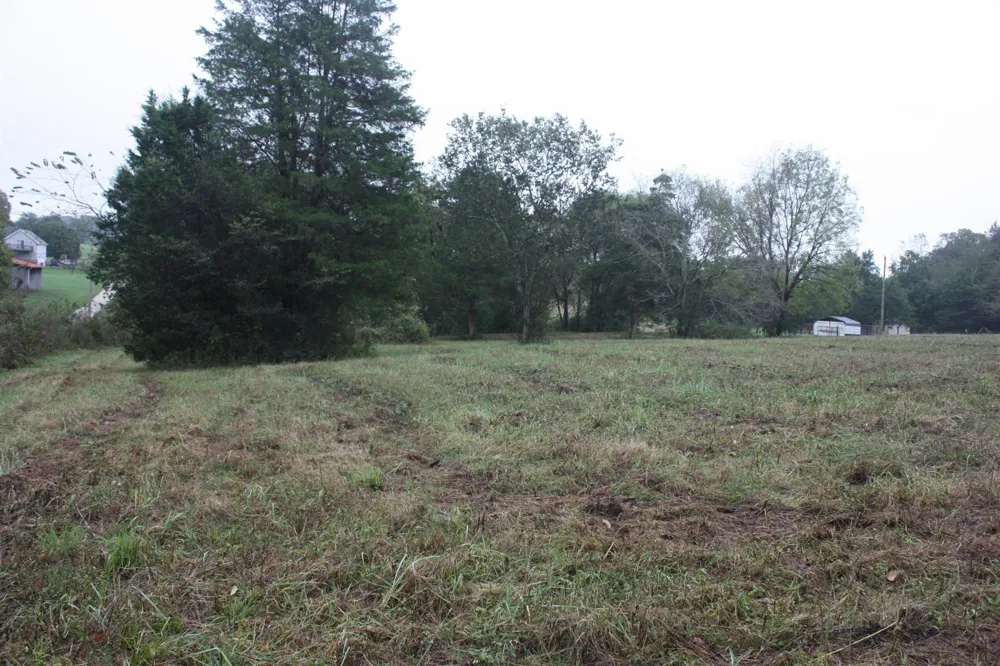 5679 Carters Creek Pike Thompsons Station, TN 37179